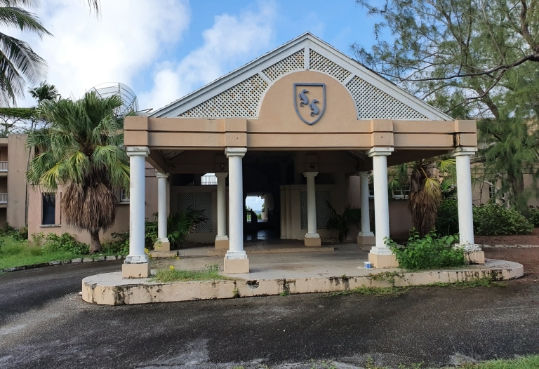 SILVERSANDS HOTEL RESORT (FIXER UPPER)